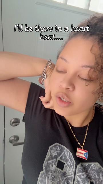 @realbriananicole