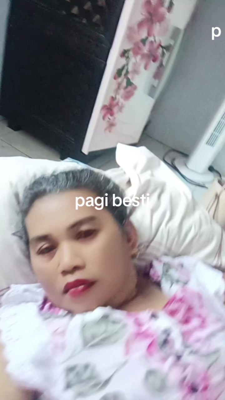 @Mak Krombong