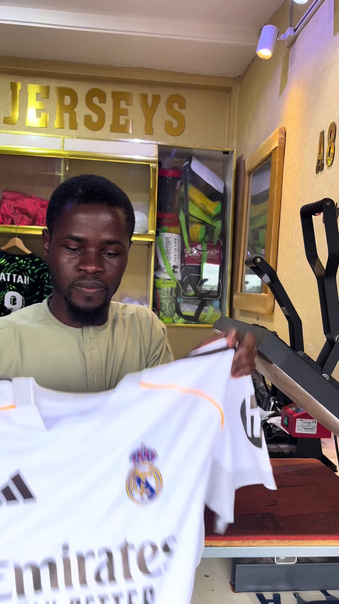 @USTAZZ CONCEPTS LIMITED✅️✅️✅️
