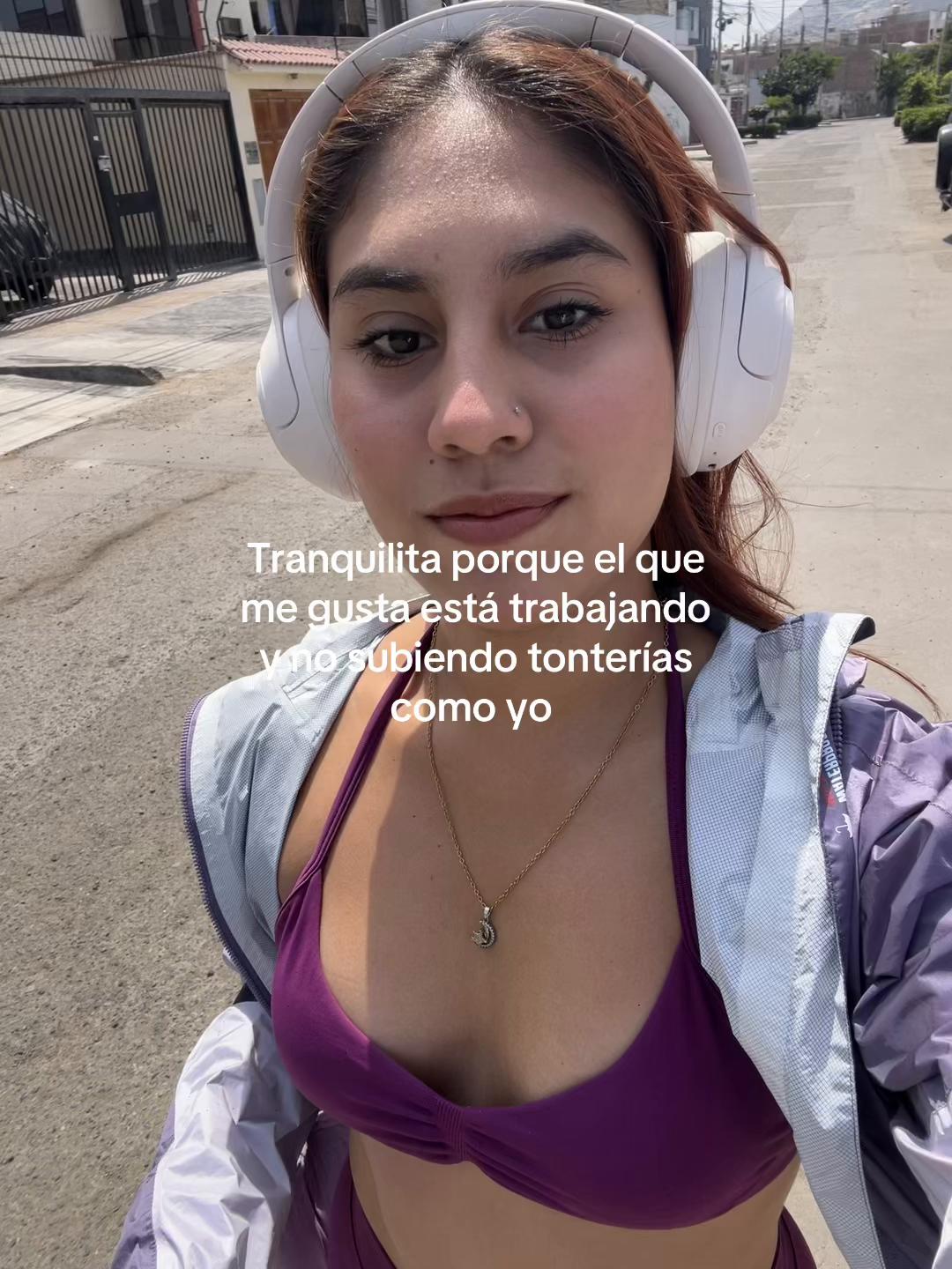 @Gabriela Samplina