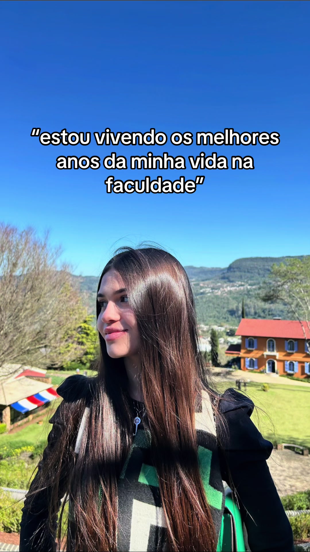 @larissacruzmariano