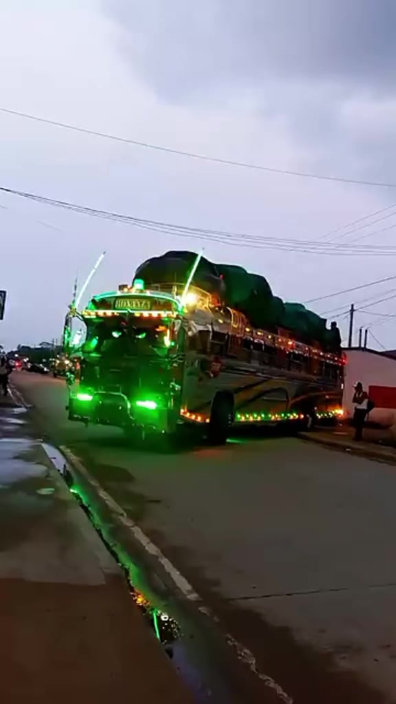 @buses nica