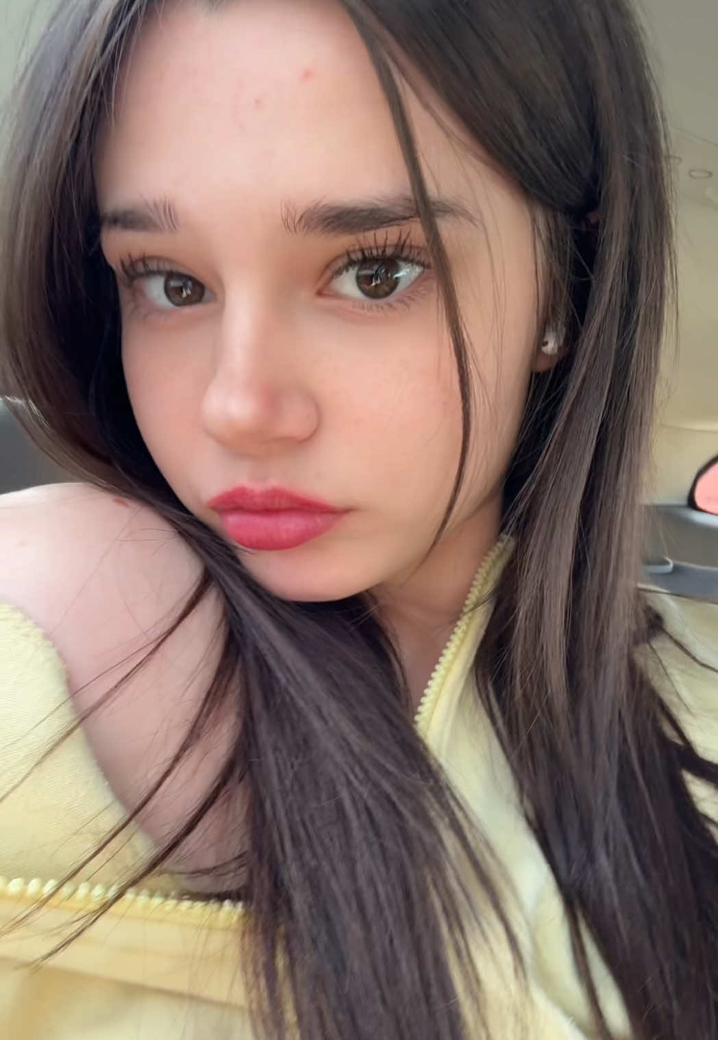 @Ashley Valxo