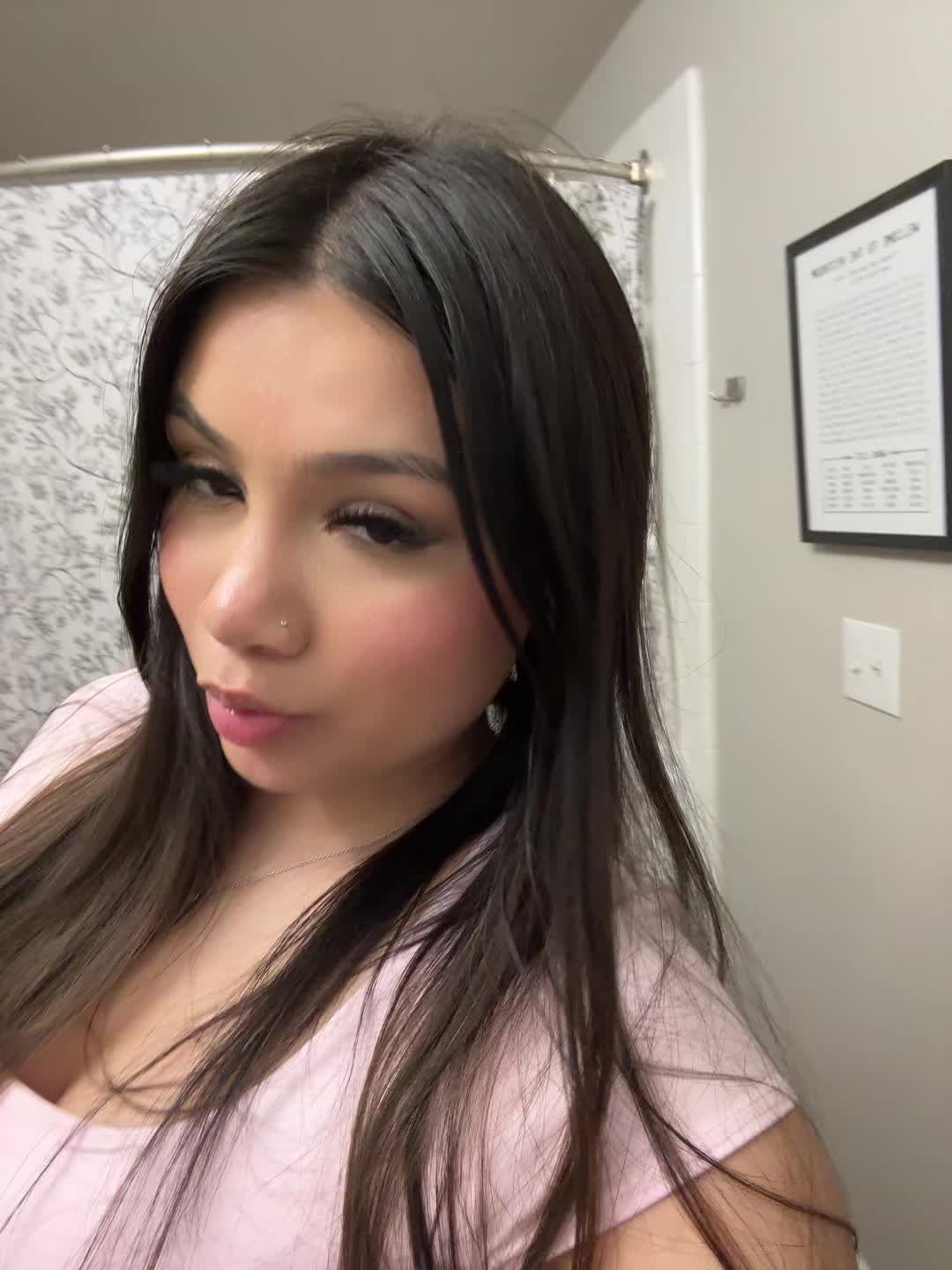 @<3