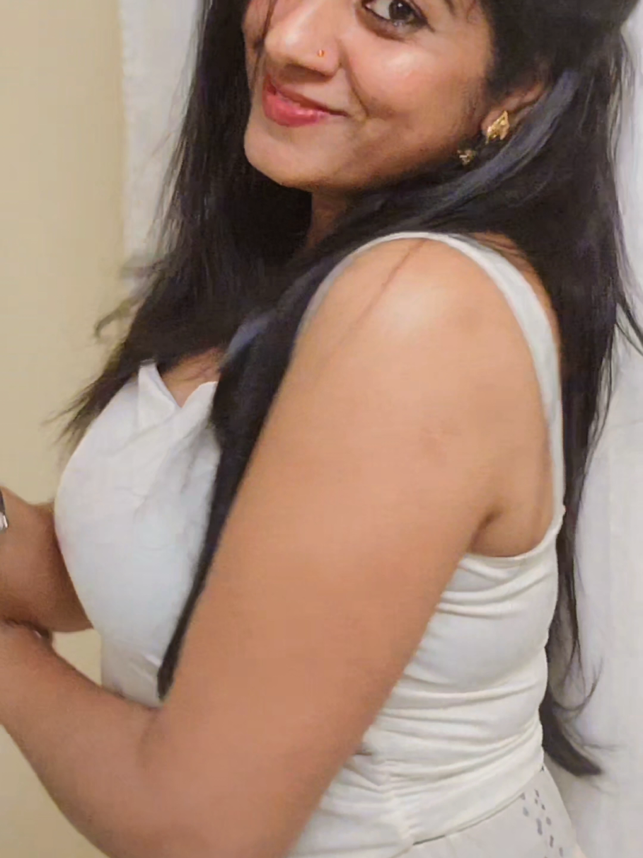@Divyanair