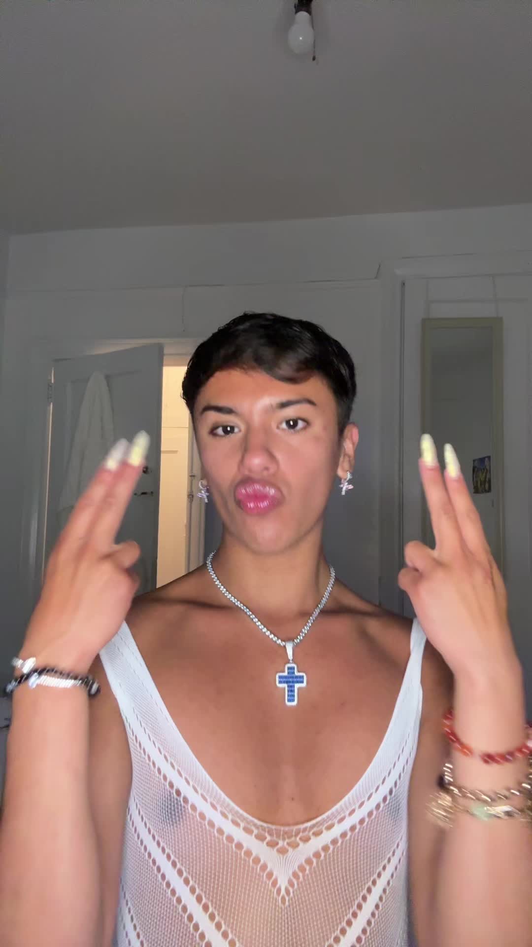 @𝐻𝑒𝒶𝓋𝑒𝓃𝒮𝓊𝓅𝑒𝓇𝓈𝓉𝒶𝓇