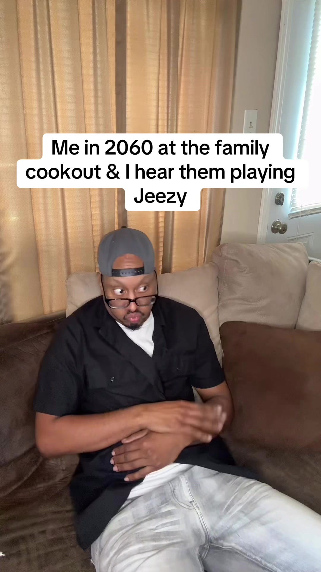 @Des Beezy Too Funny 🤪