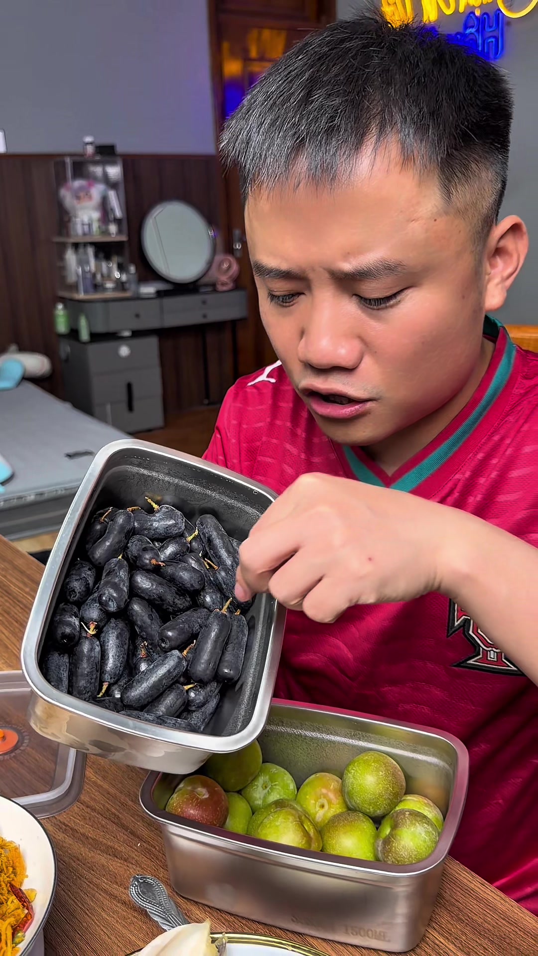 @Nguyễn Văn Hậu (Hậu Troll)