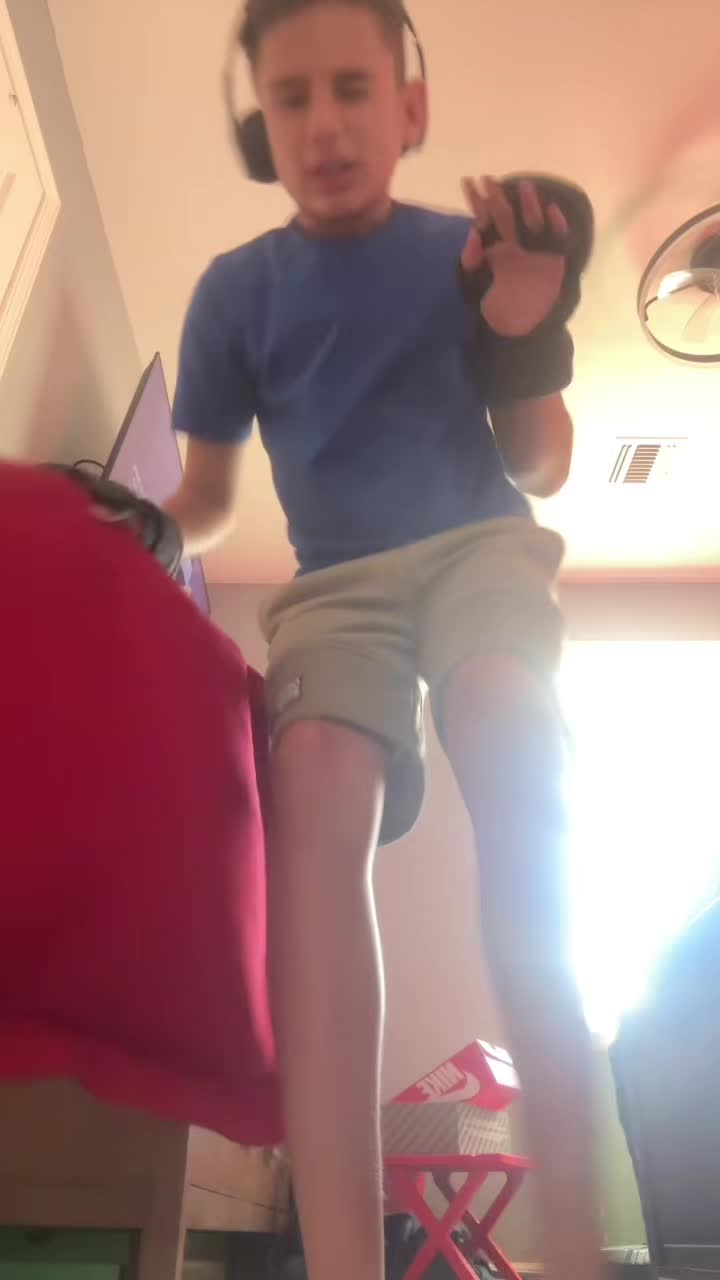 @butt_sniffer8