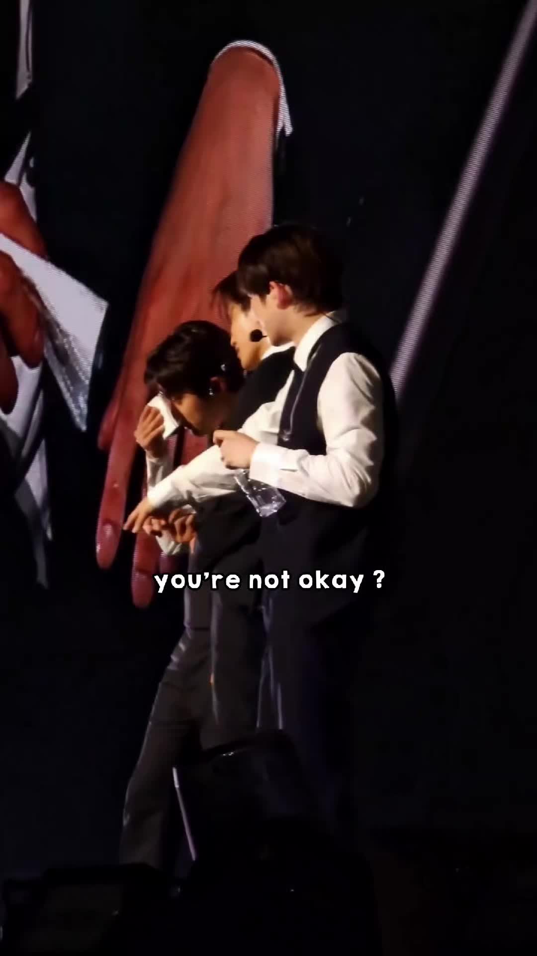 @EXO
