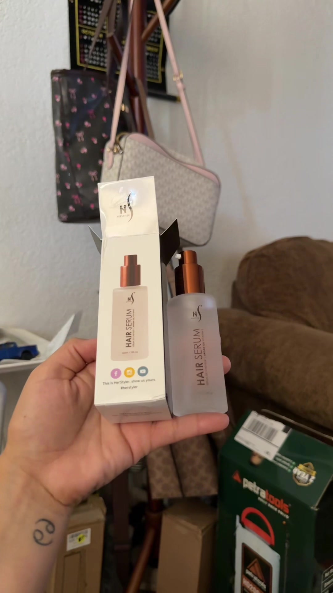 @Jazzel🛍️