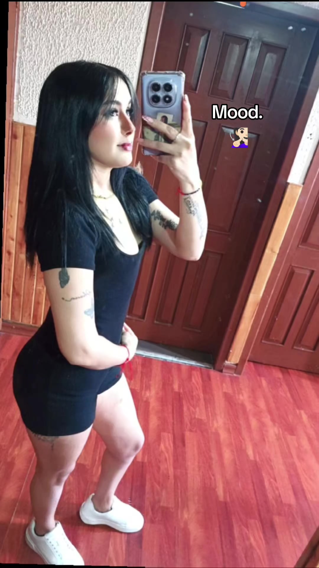 @️