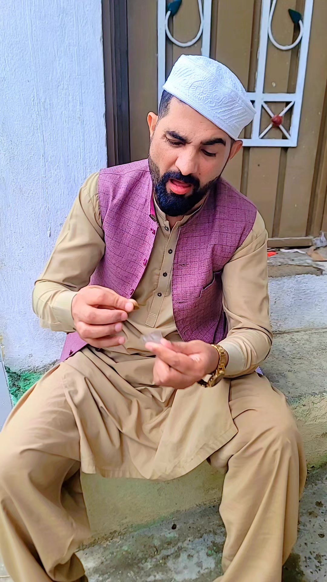 @منجن ماما آفیشل