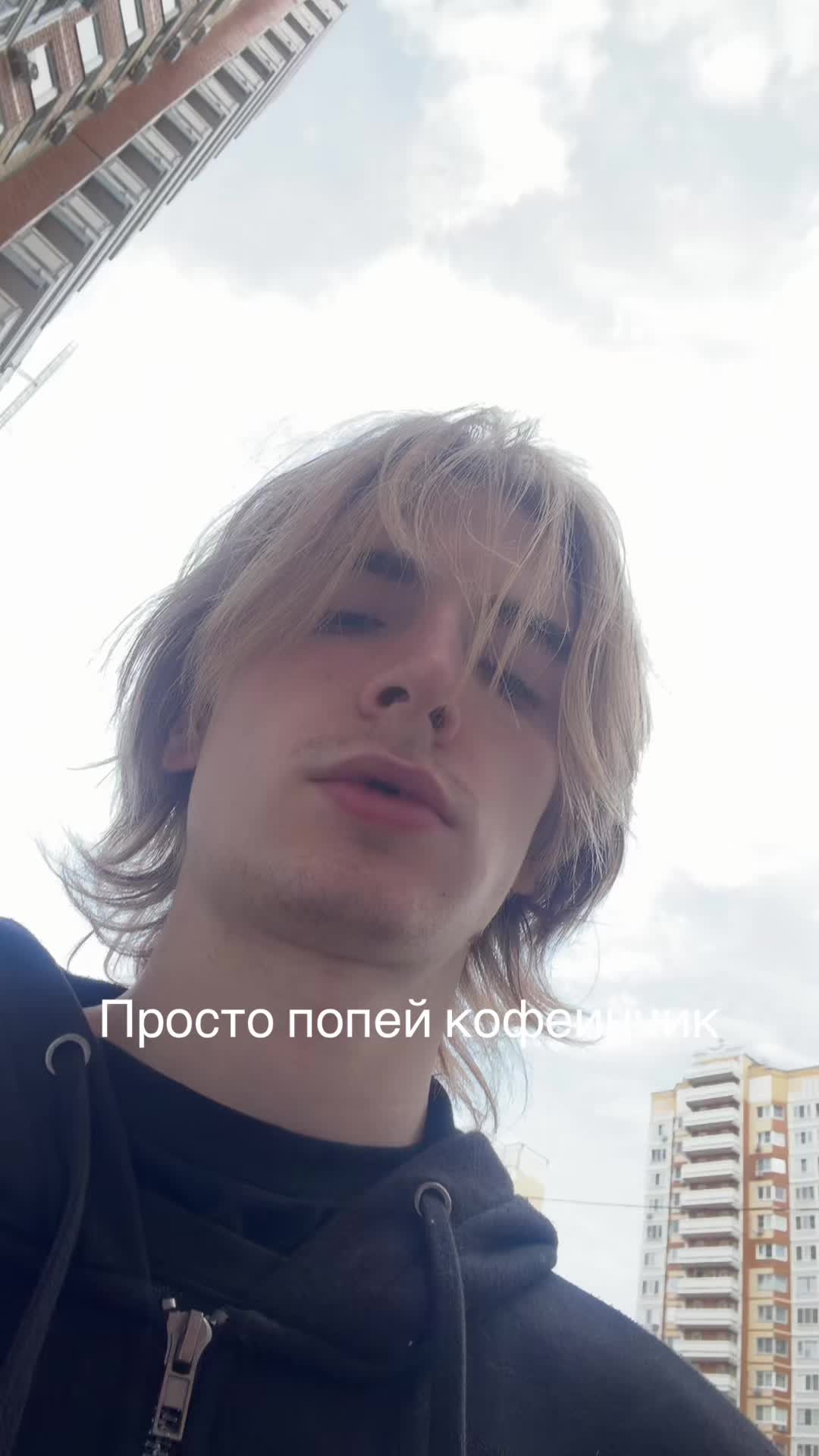 @keepuptothedark