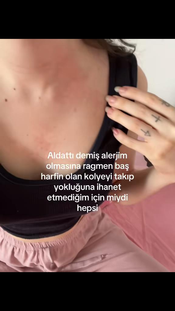 @alenalorii