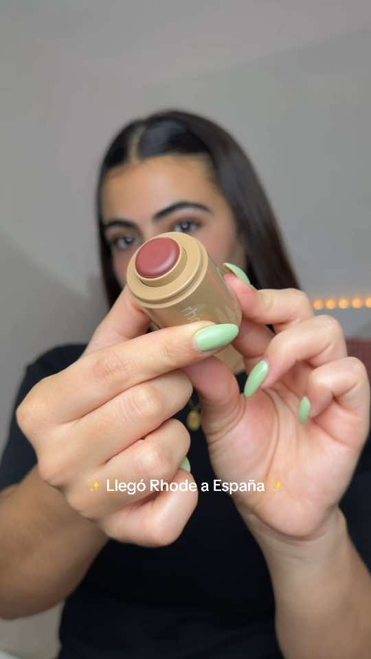 @Valeria Valentina 🥕