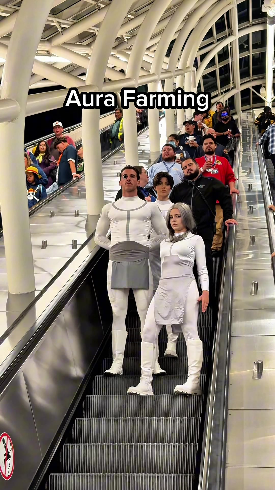@JoestarCosplay