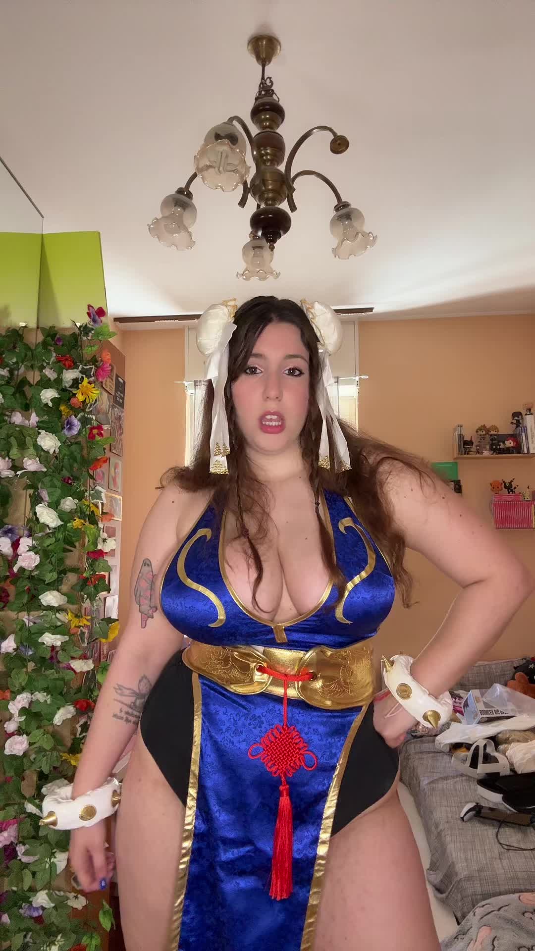@MissAcidDoll