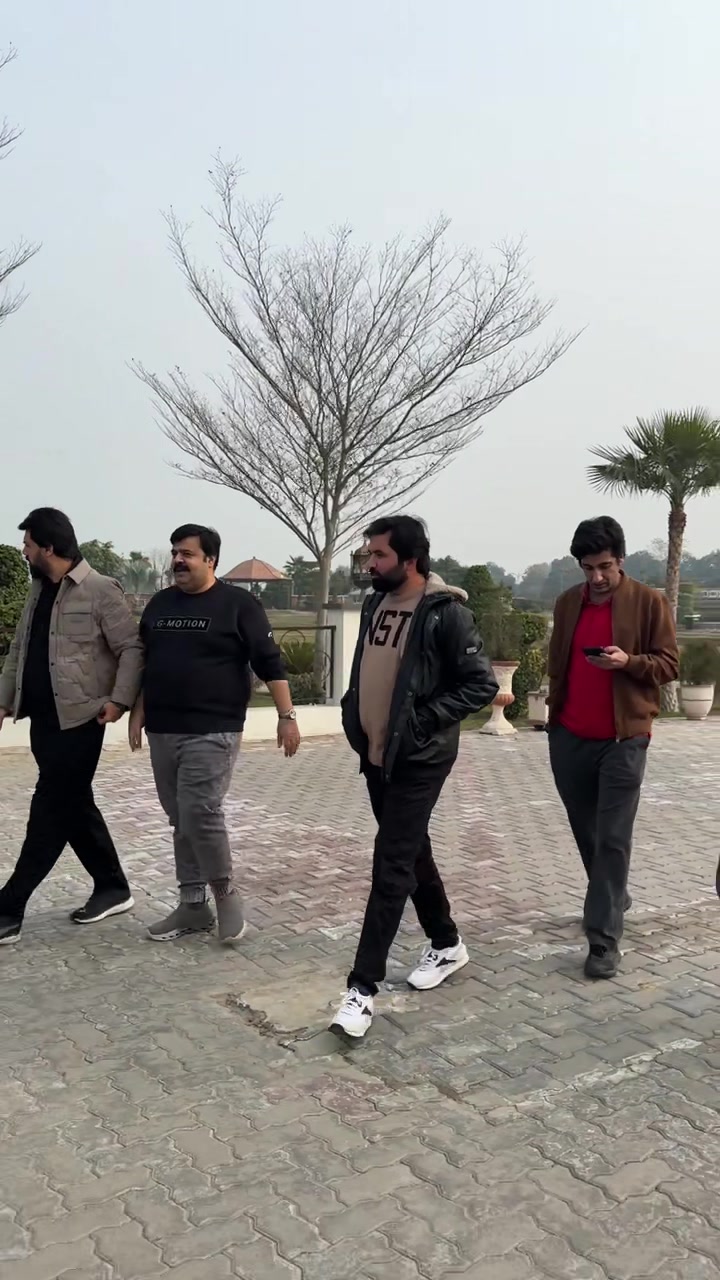 @husnainrafique_