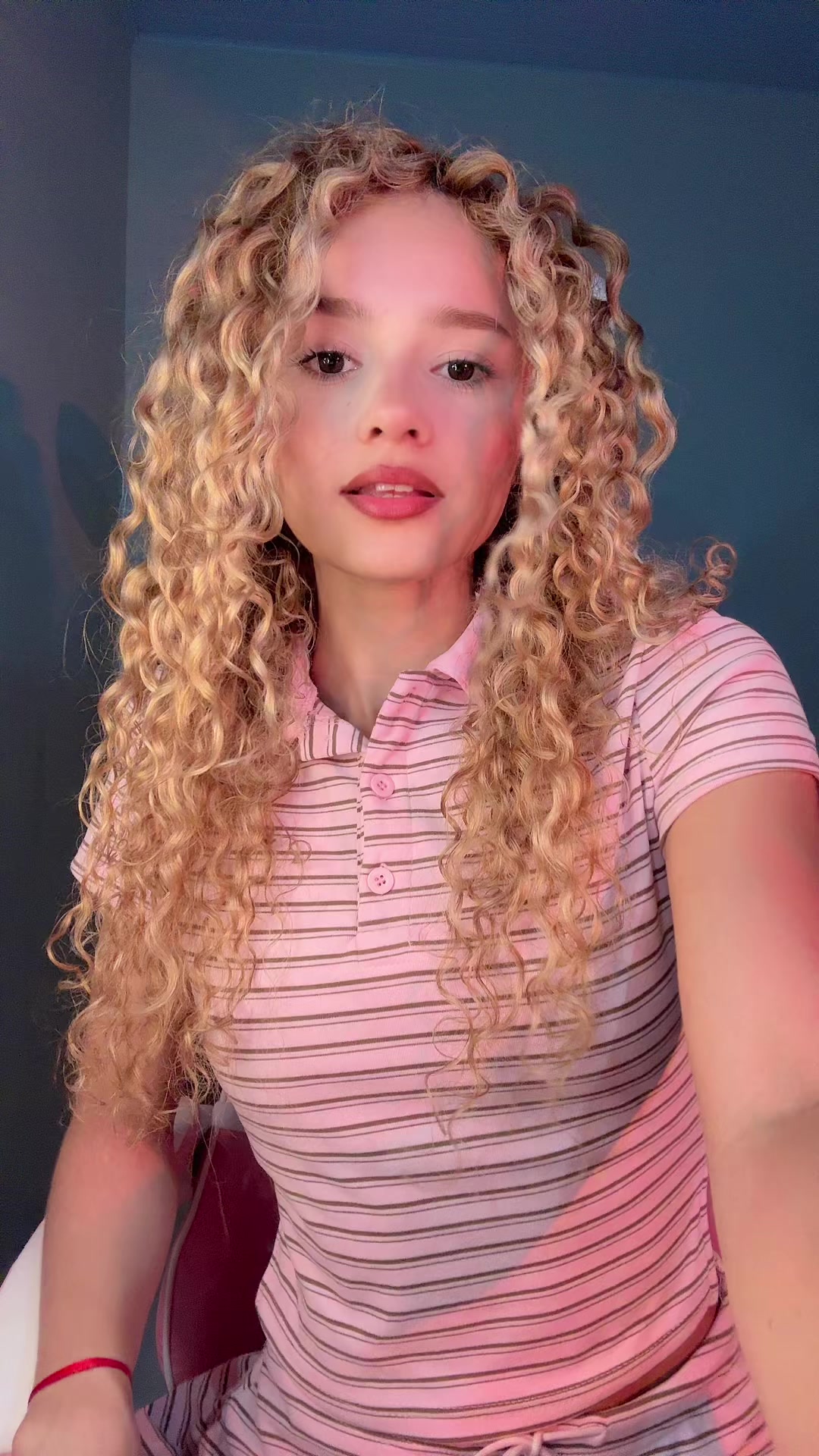 @tayslane._
