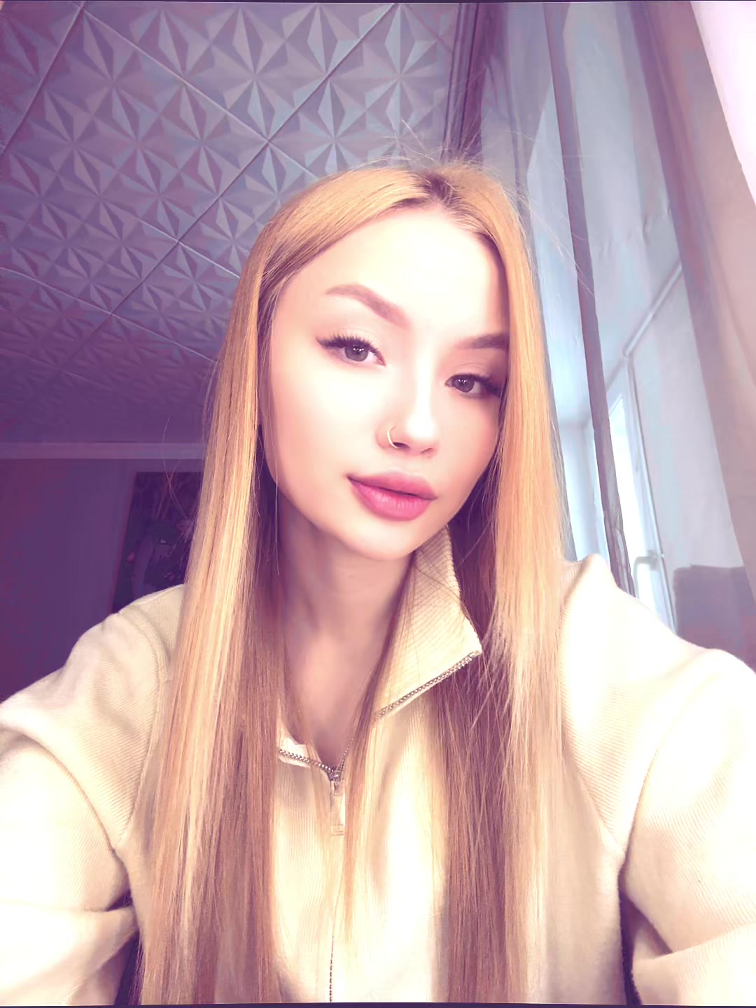 @🧝🏻♀️
