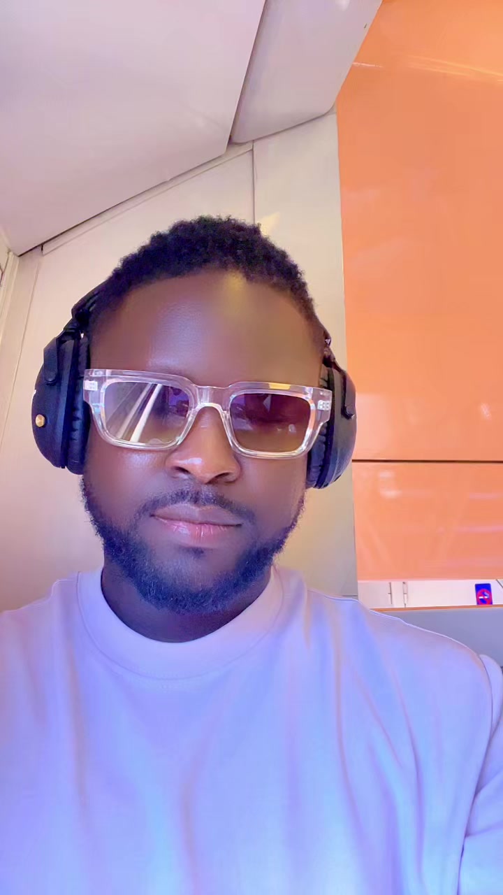 @Ⓜ𝓐𝓻𝓸𝓴𝓪🇸🇳🇫🇷