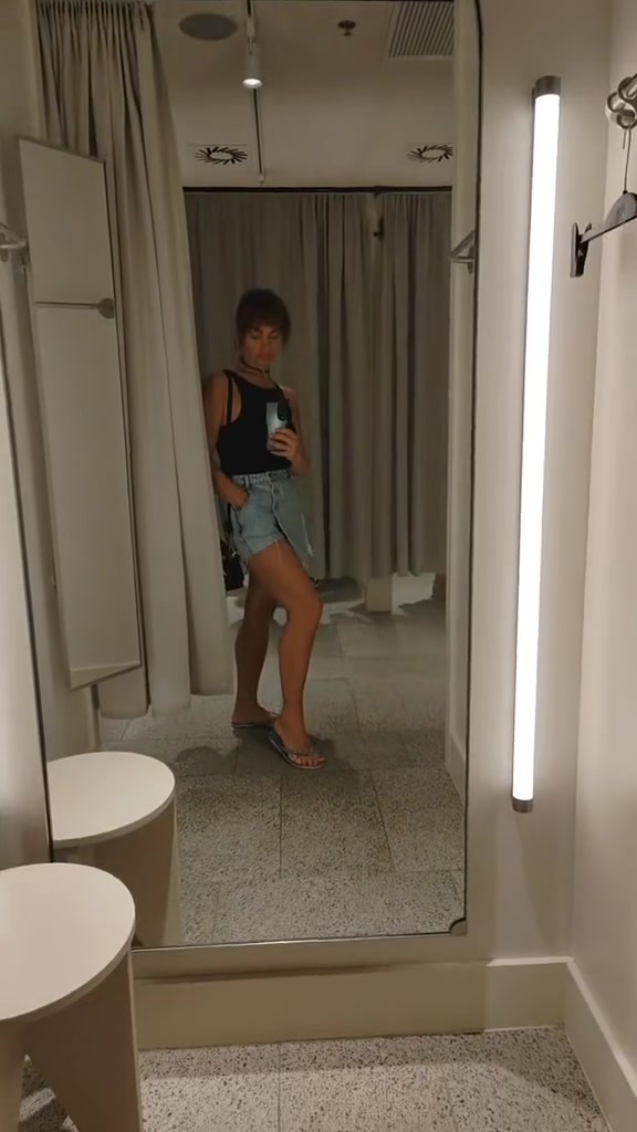@lika1234571