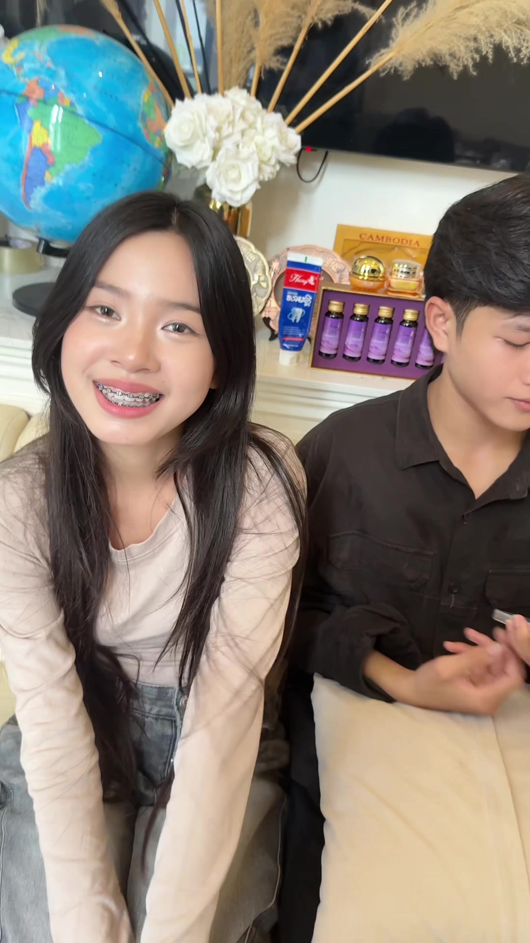 @កុយ-official