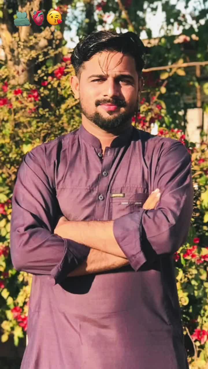 @ملک عثمان شکیل 1455💞🥂