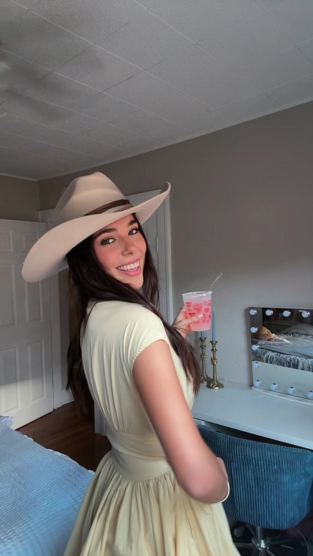 @caitlynwoods 🥰