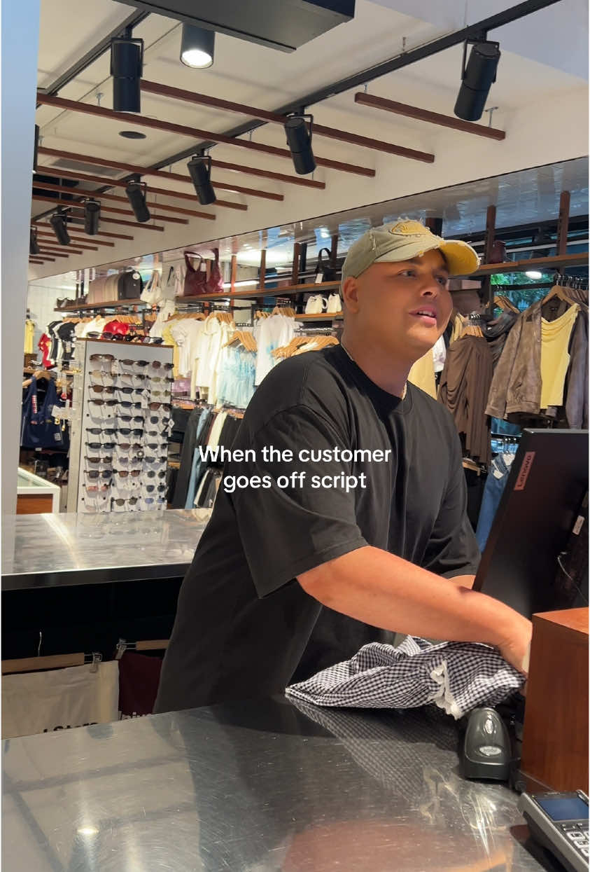 @Universal Store