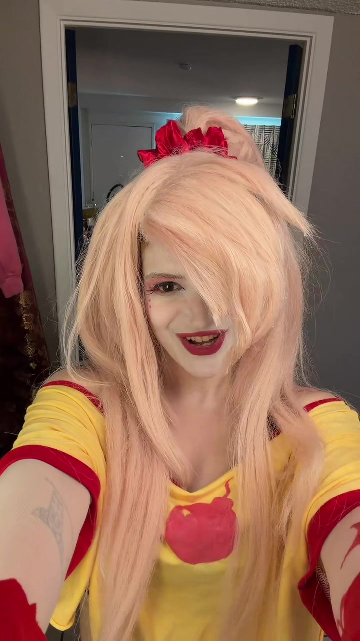 @KandiKwinn