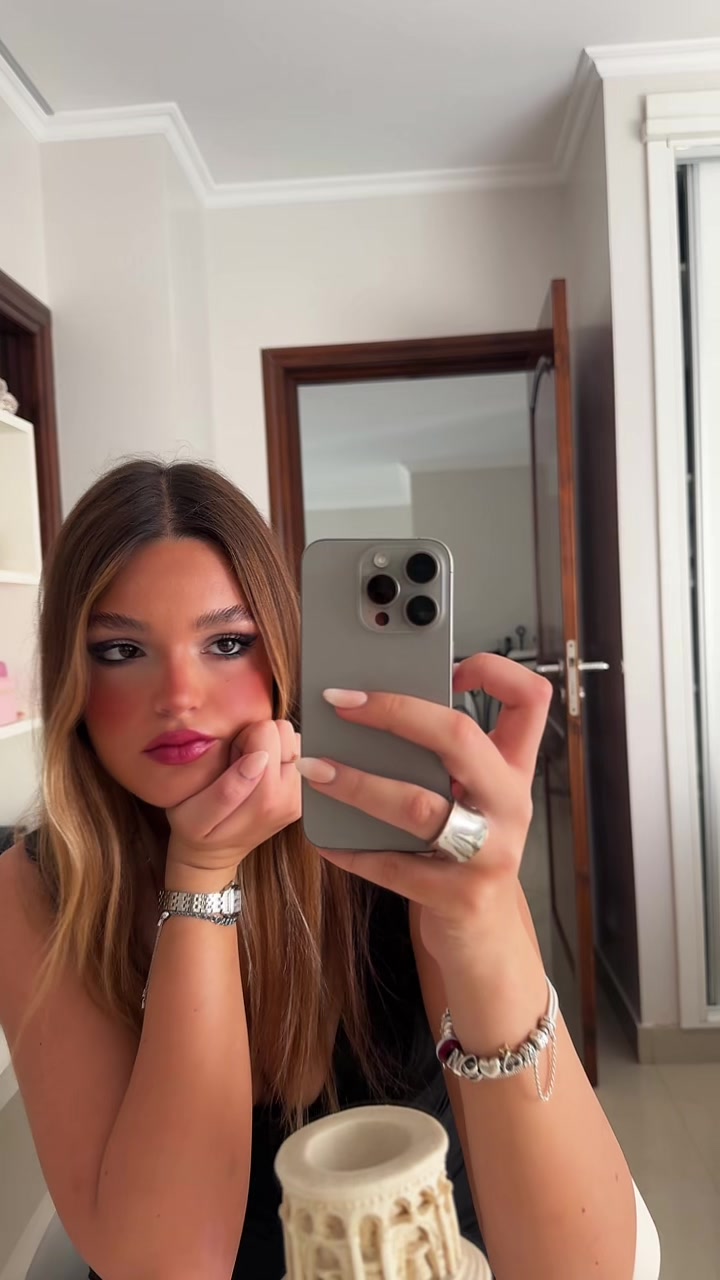 @nicoletta