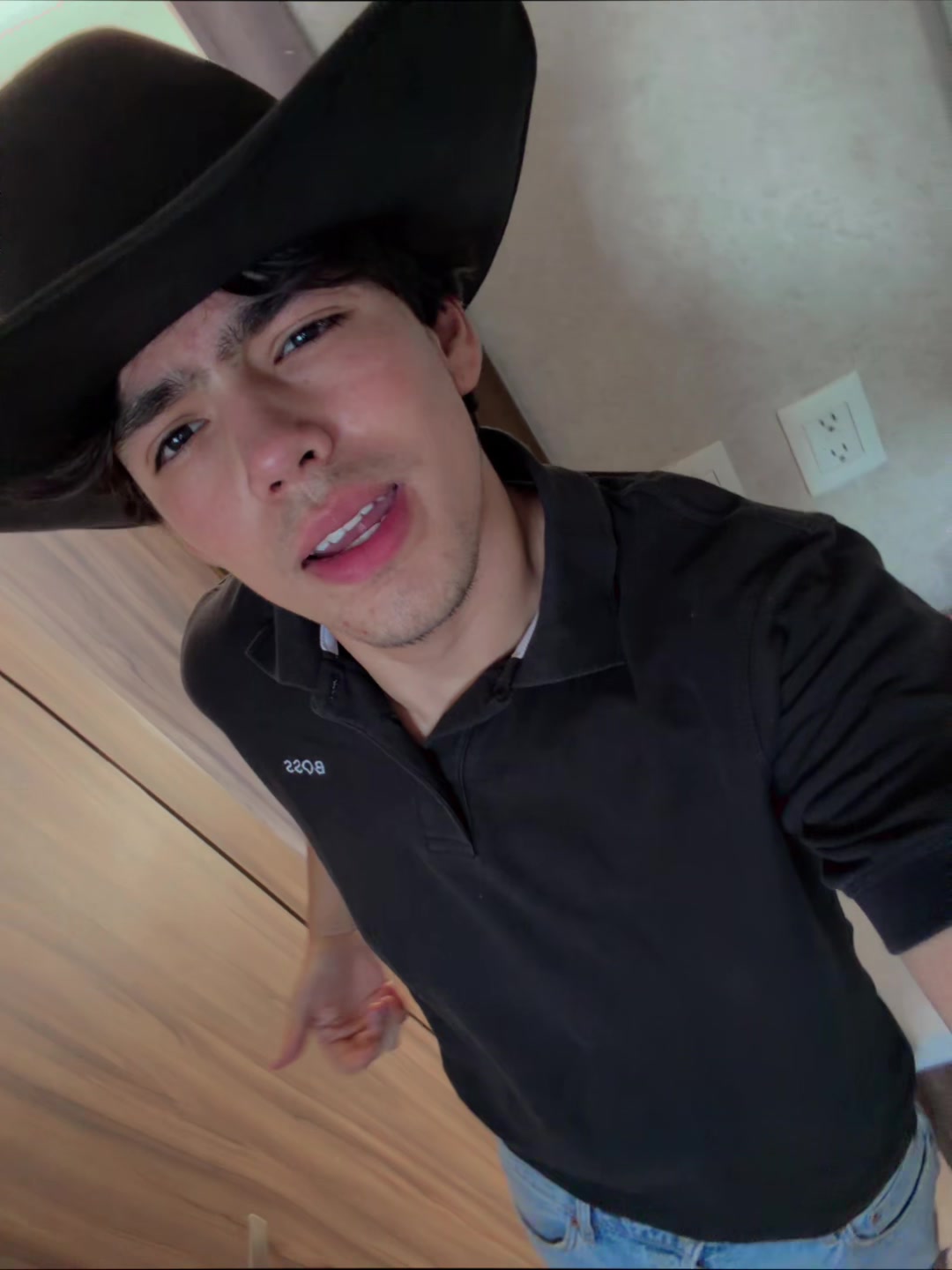 @Azael