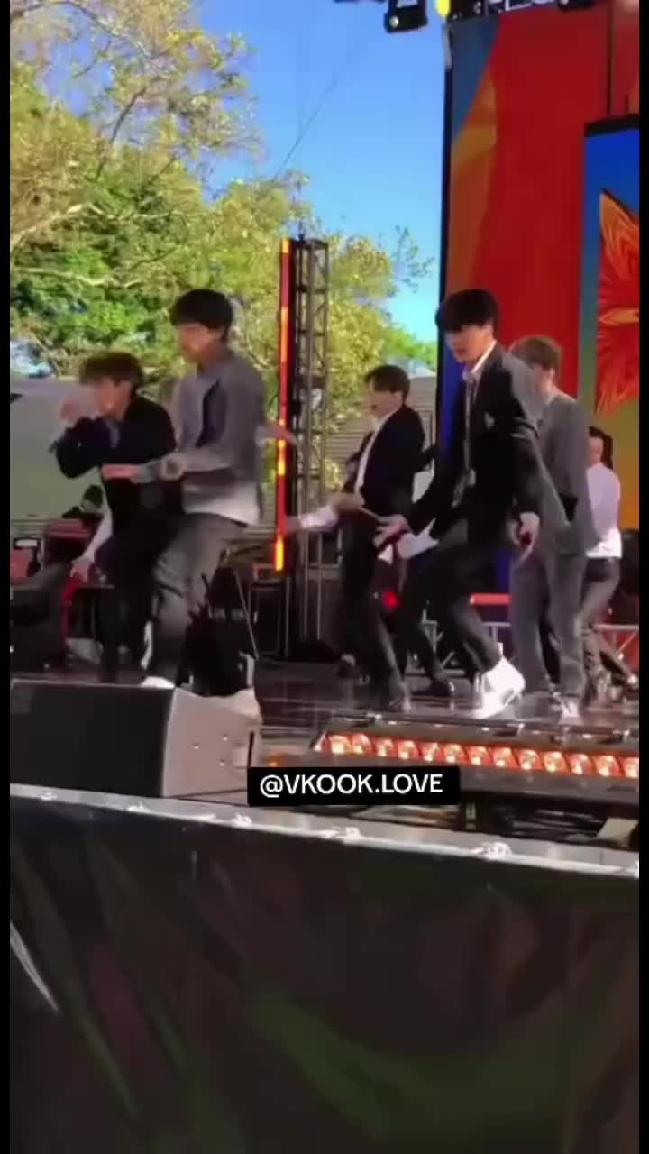 @VKOOK.LOVE