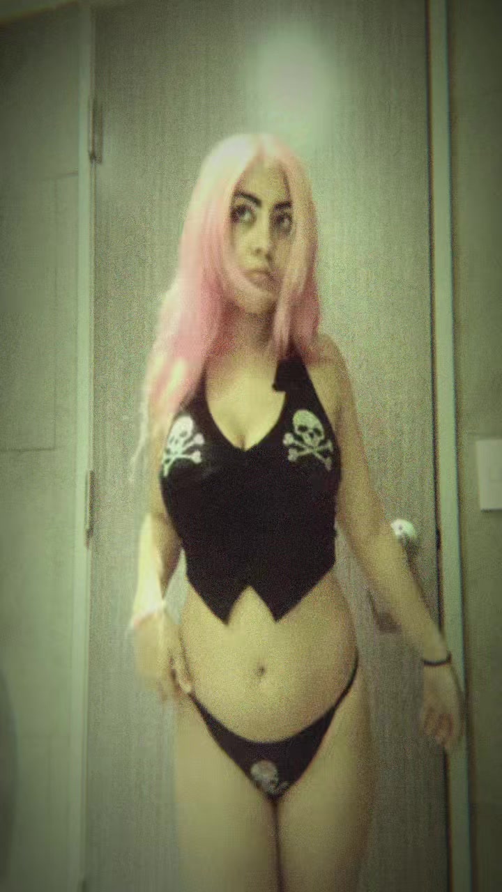 @Crazypink