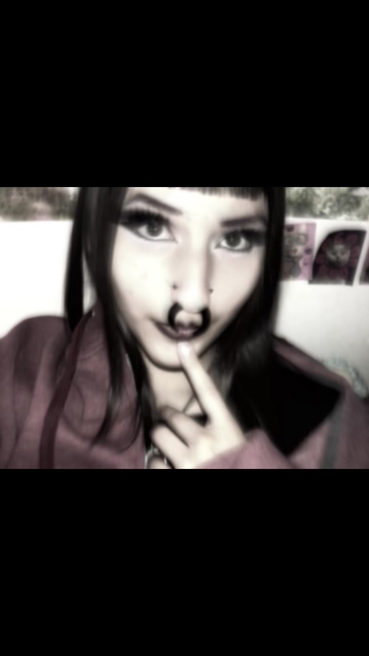 @🖤🧟♀️ •Angelzzz• 🧟♀️🖤