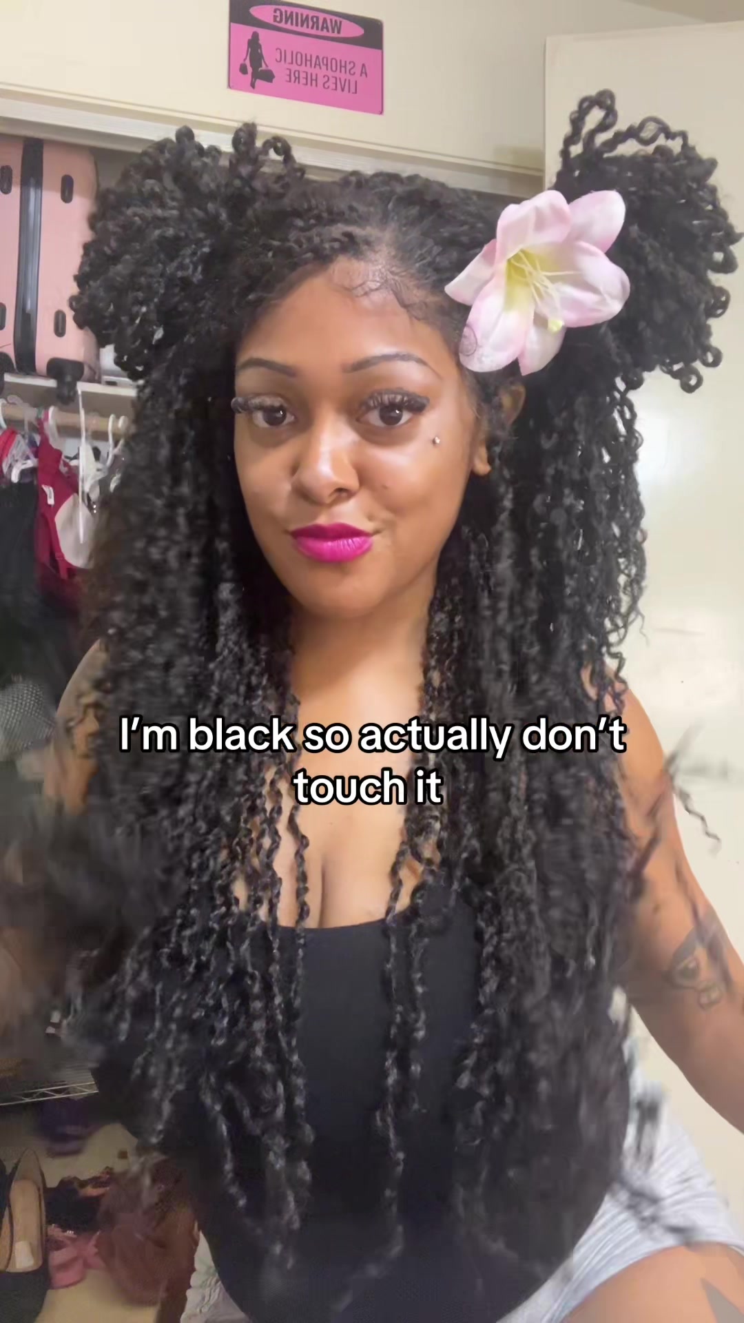 @shayla