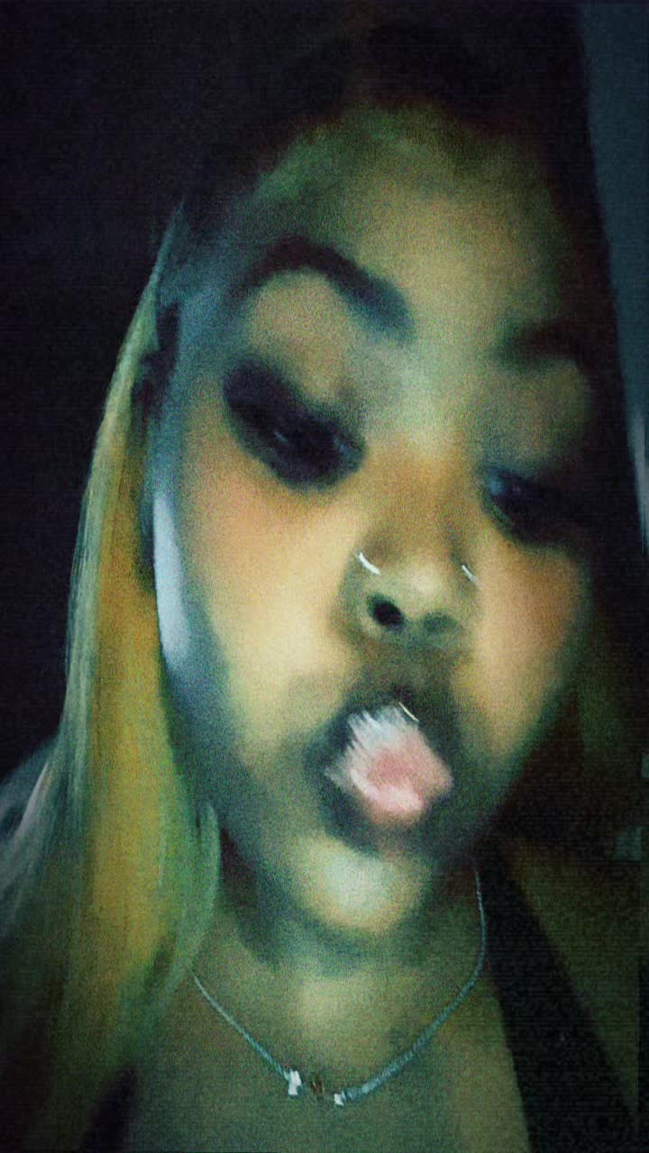 @queen fine thick shyt