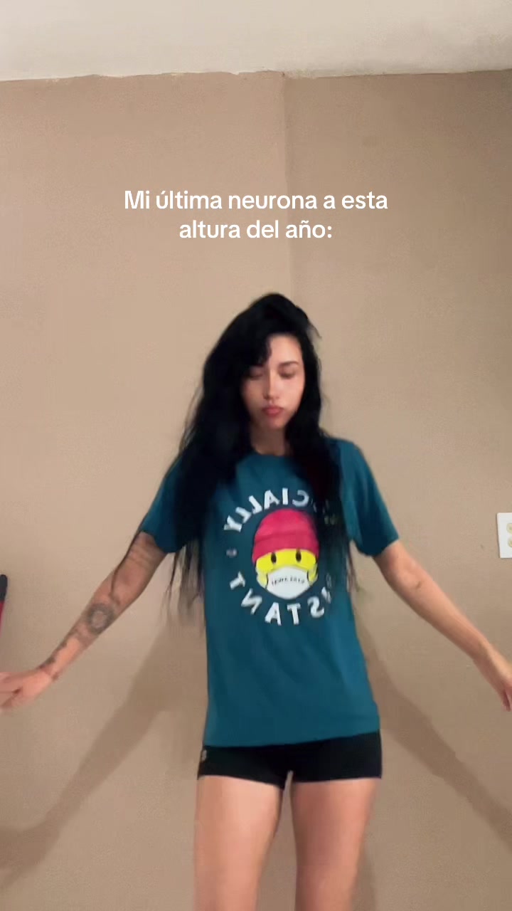 @Qariluky