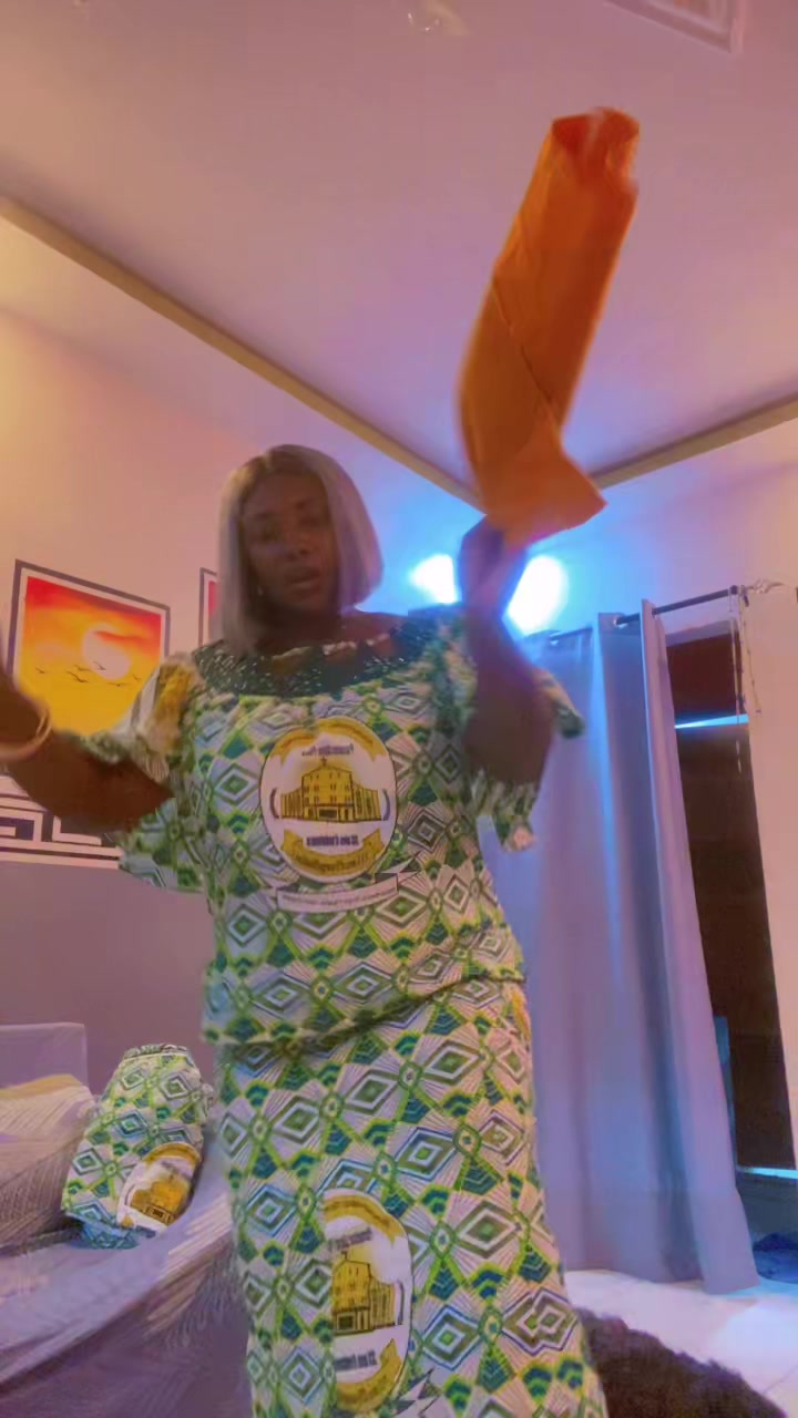 @damelari