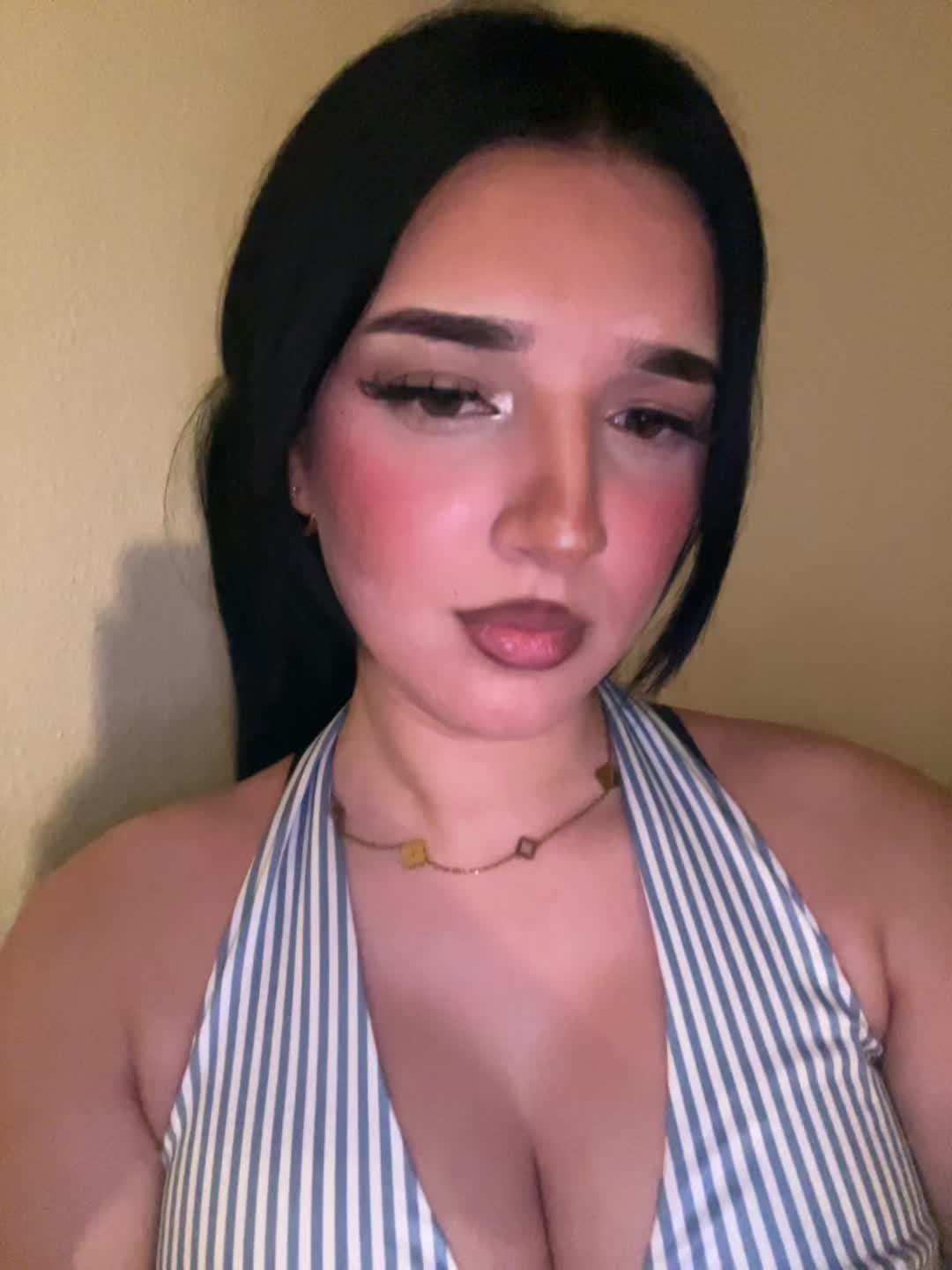@🐍_𝐒𝐀𝐑𝐀𝐇_ 🐍