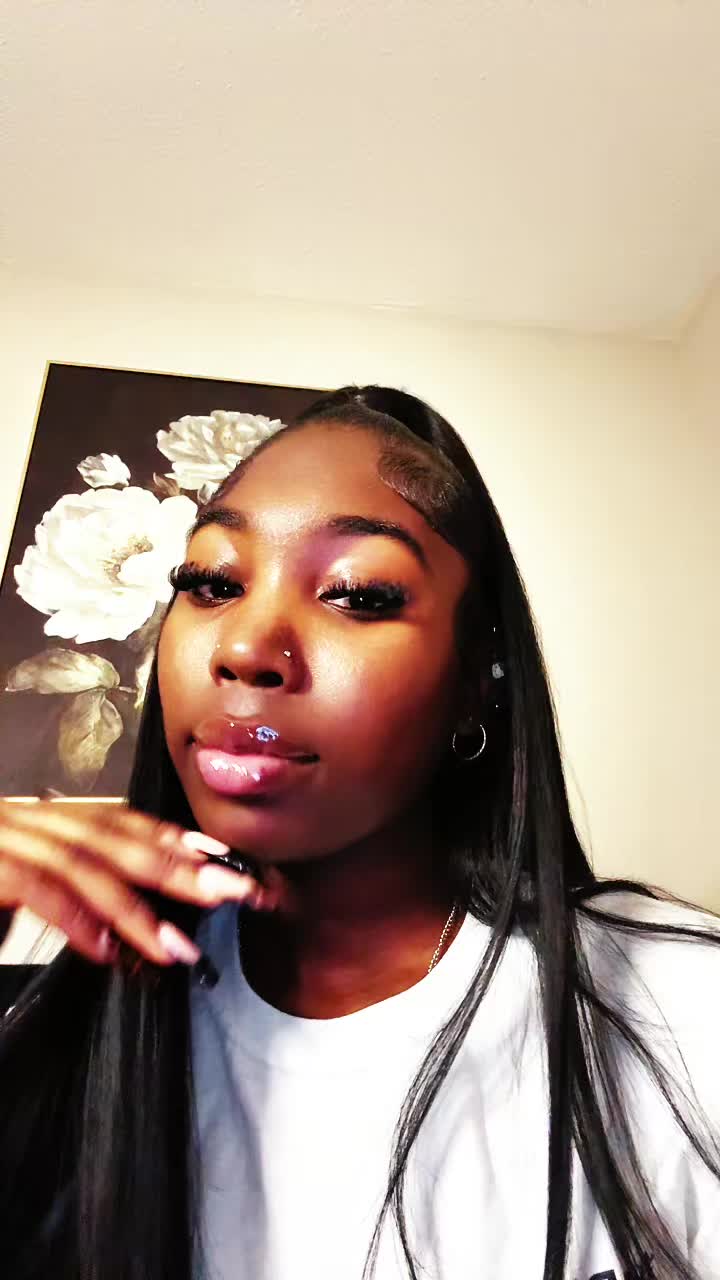 @Shanell💞