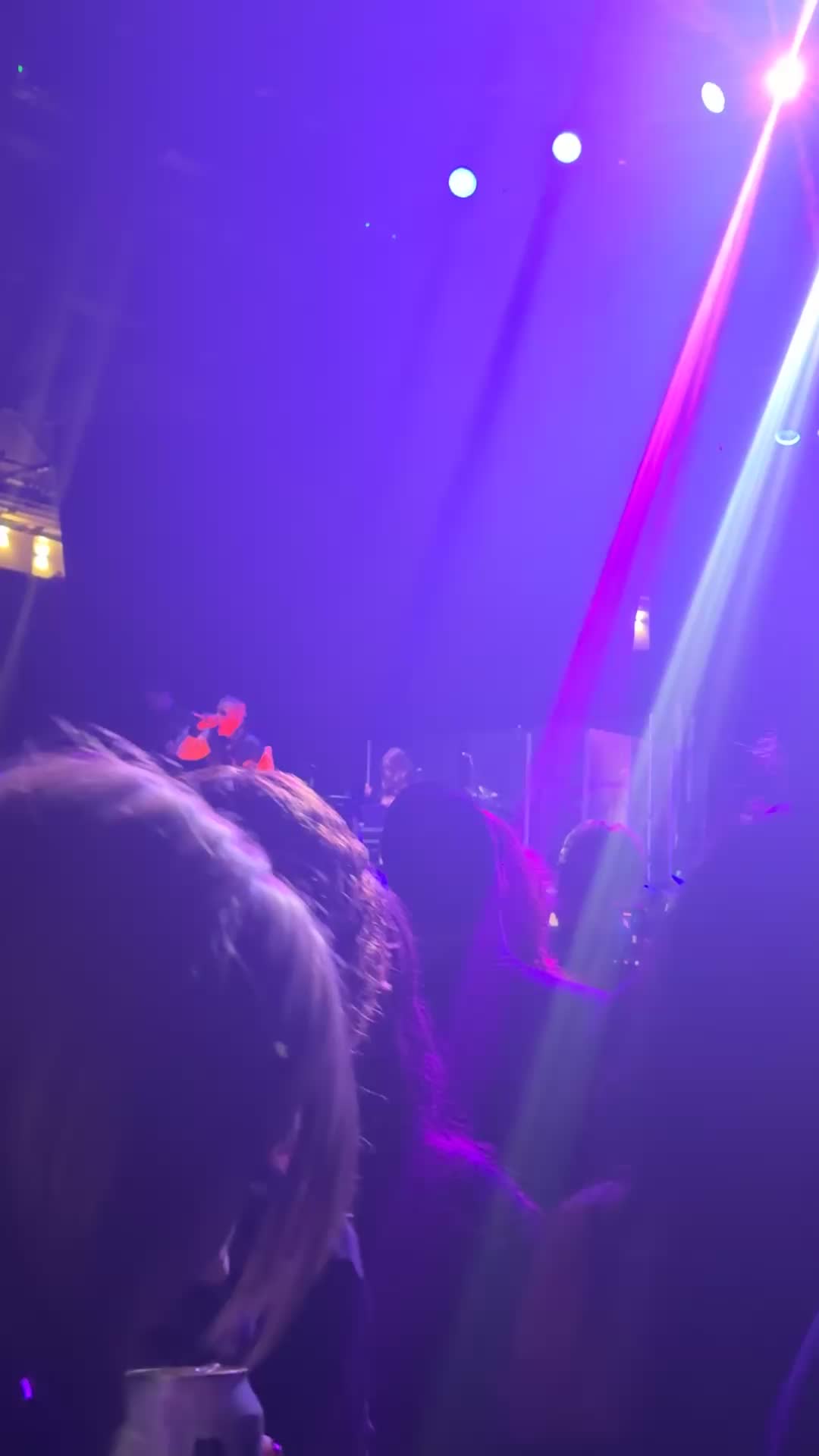 @concert.girl.bri