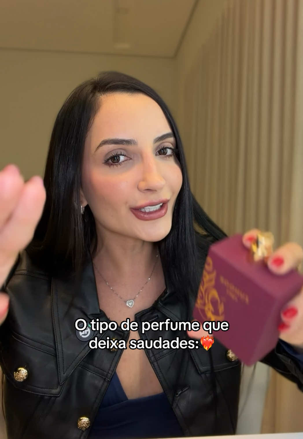 @J&uacute;lia Ferolla