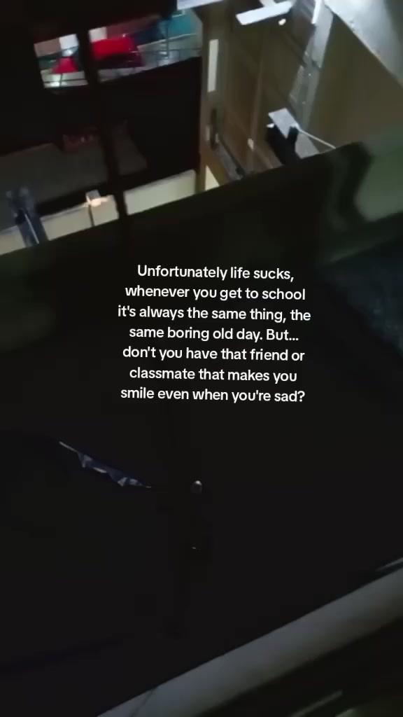 @Laurenzoo🕸️