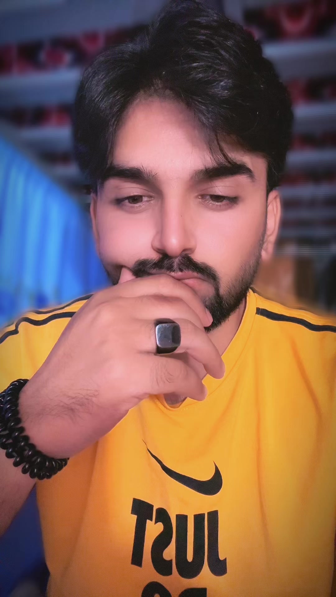 @KING👑.......KHAN👑