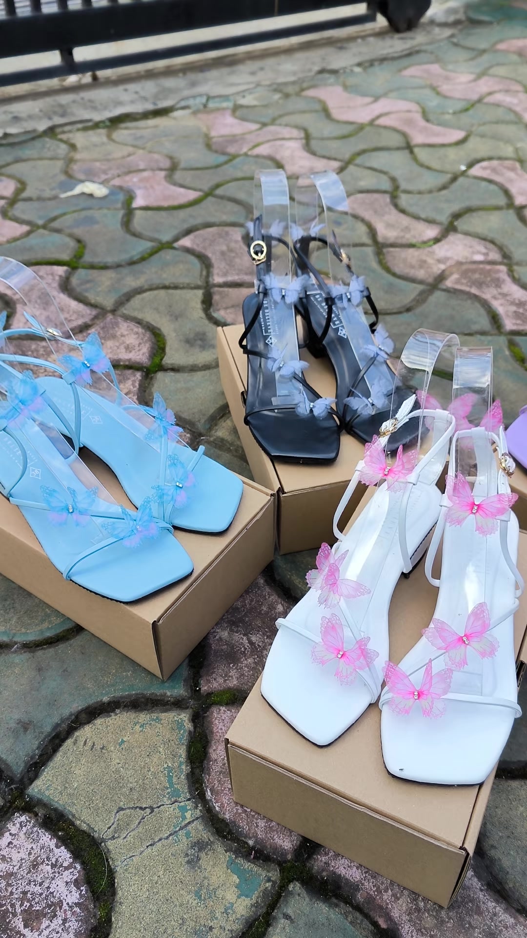 @BurmeseLocalShoes By BeBelieve