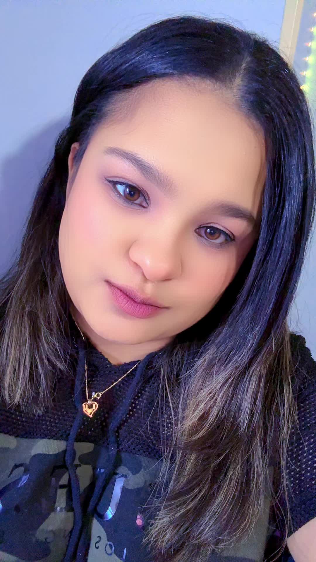 @Lis A๐ฌ๐พ๐จ๐ฆ