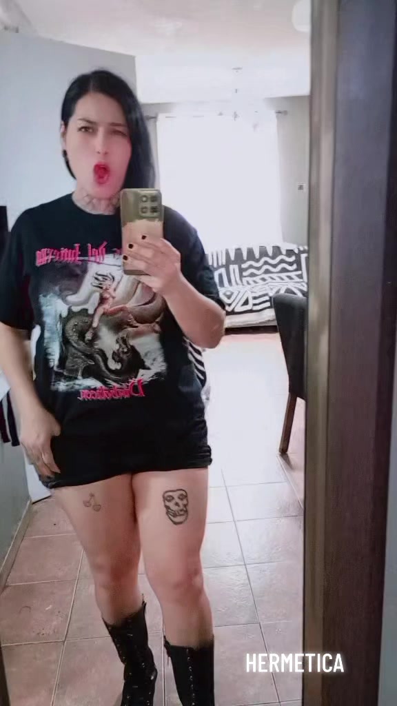 @Ixchel 🥀🥀🦇